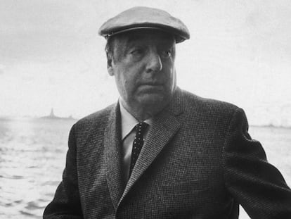 Pablo Neruda, retratado durante una visita a Nueva York en 1966.