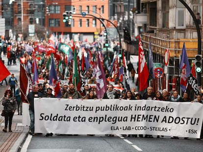 Manifestación en favor del sercvicio público el pasado 12 de marzo en Bilbao