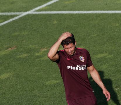 Simeone, durante un entrenamiento del Atlético.
