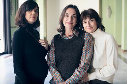 De izquierda a derecha, Lara Moreno, Julieta Valero y Ada Salas.