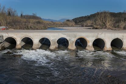 En la imagen el río Besos a la altura de La Llagosta.