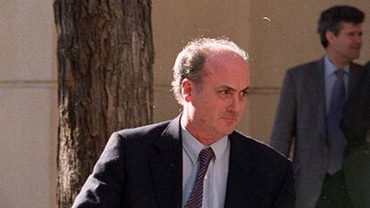 El juez García-Castellón, a su salida de la Audiencia Nacional, en enero de 2000.