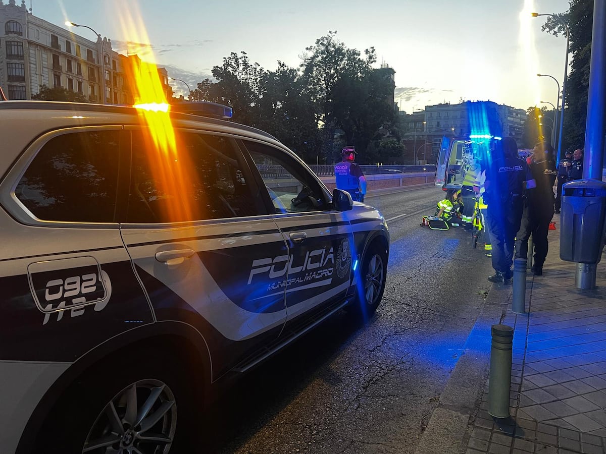 Un hombre es atropellado en la calle Alcalá por un motorista que se ha ...