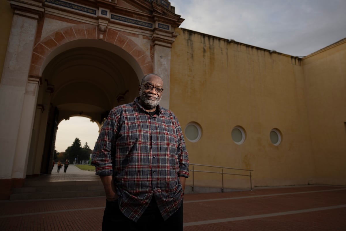 诗人 Fred Moten：“西班牙试图避免非洲化”|文化