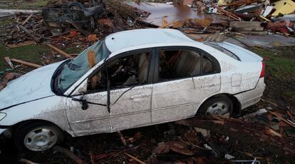 Los tornados han dejado un rastro de muerte y destrucción a su paso por Misisipi, en el sur de Estados Unidos.