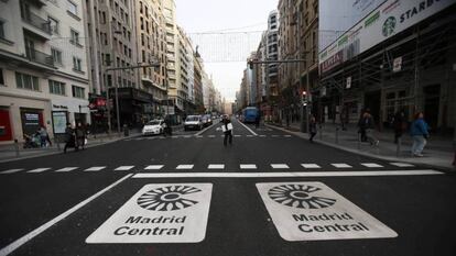 a entrada a Madrid Central desde la plaza de España. En vídeo, lo que opinaba la oposición sobre la medida antes de las elecciones.