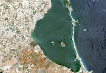 El Mar Menor visto desde el satélite de teledetección SPOT.