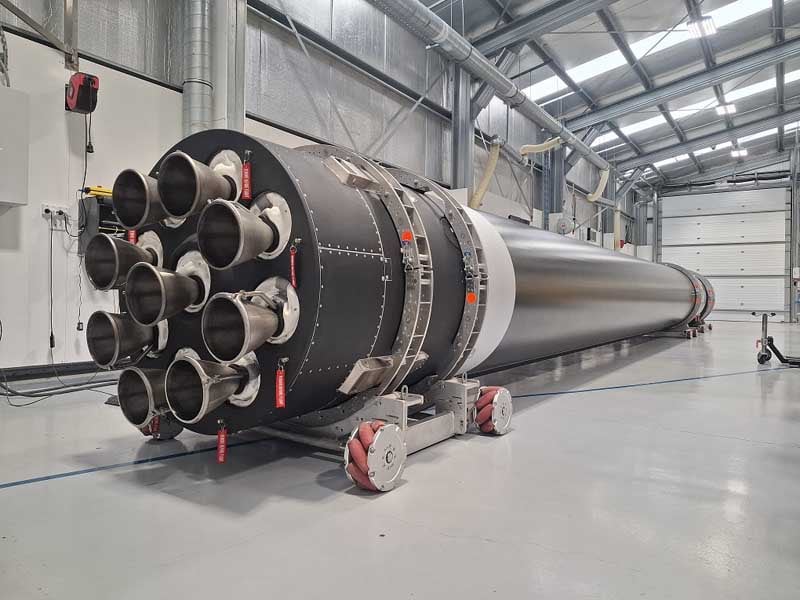 Rocket Lab sube la presión sobre SpaceX: compra Iridium por 8.000 millones de dólares y entra en la conectividad espacial