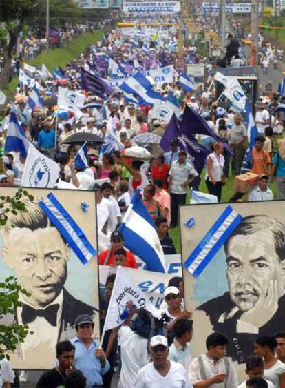 Manifestantes contra el Gobierno, el miércoles en Managua.