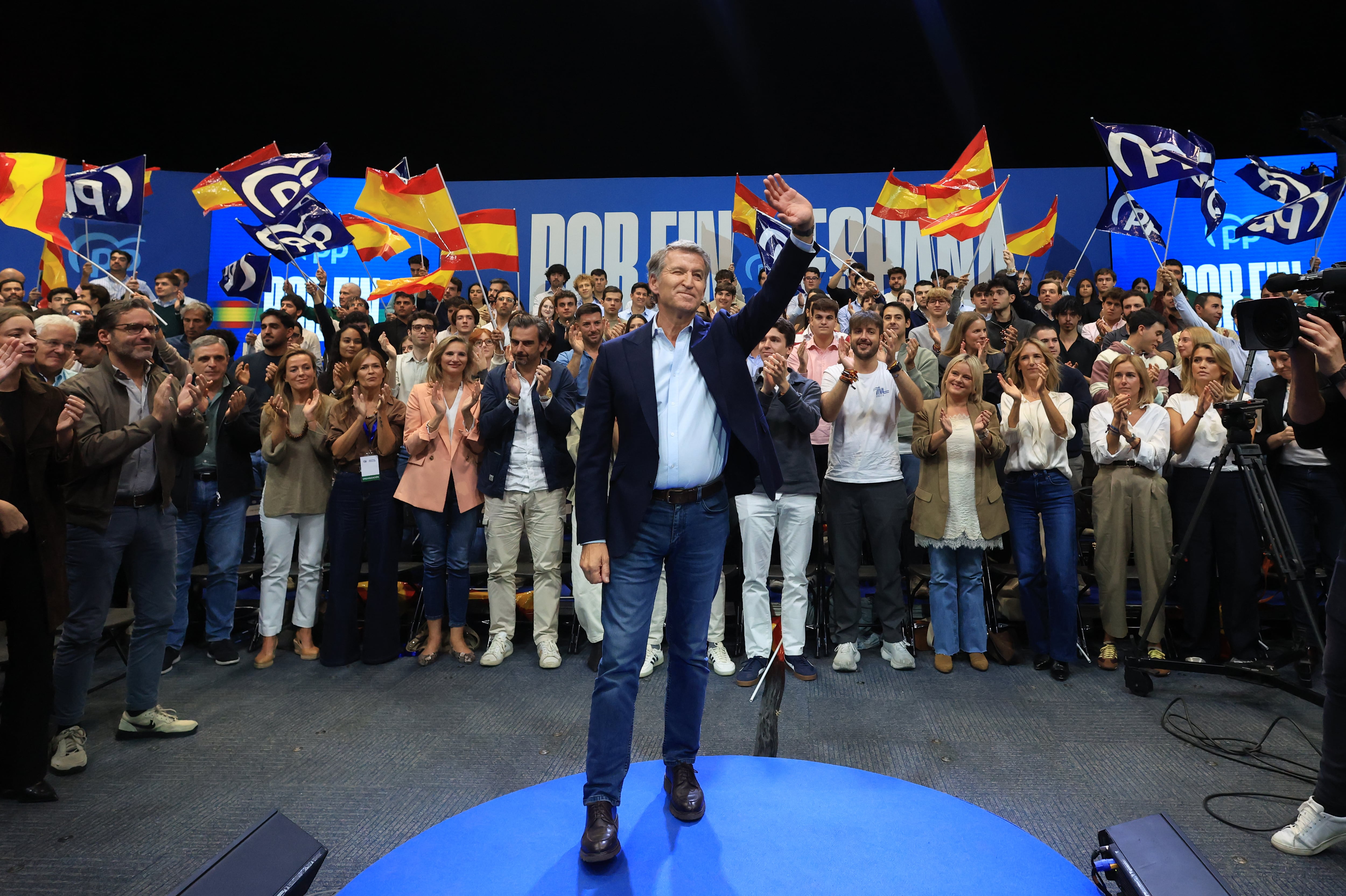 Maricarmen y las elecciones del 29-N, en directo | Feijóo, sobre Sánchez: “Le vamos a echar de la forma que menos le gusta a la mafia: con el voto de la gente”