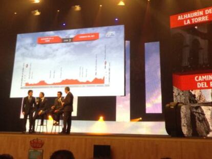 Perico Delgado, Carlos de Andrés, Alejandro Valverde y Luis Ángel Maté, durante la presentación de la Vuelta 2014.