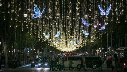 Il·luminació de Nadal al Passeig de Gràcia de Barcelona.