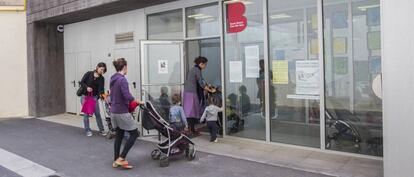 Entrada a una guarder&iacute;a p&uacute;blica municipal en Barcelona.