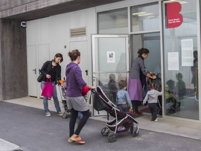 Entrada a una guarder&iacute;a p&uacute;blica municipal en Barcelona.