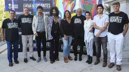 Parte del equipo detrás del proyecto Lucha de Gigantes, este lunes en Madrid.