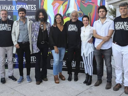 Parte del equipo detrás del proyecto Lucha de Gigantes, este lunes en Madrid.