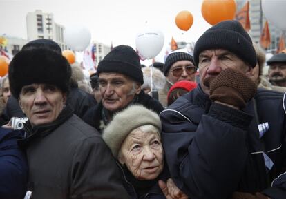 Los organizadores de las movilizaciones en Moscú calculan que más de 100.000 personas han salido a las calles.