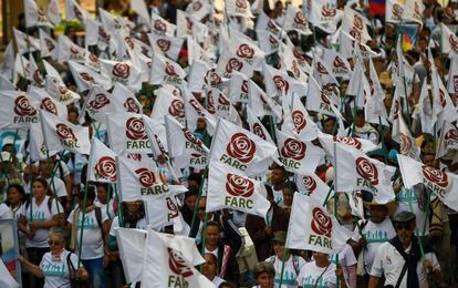 Miembros y simpatizantes de las FARC en su congreso nacional. 