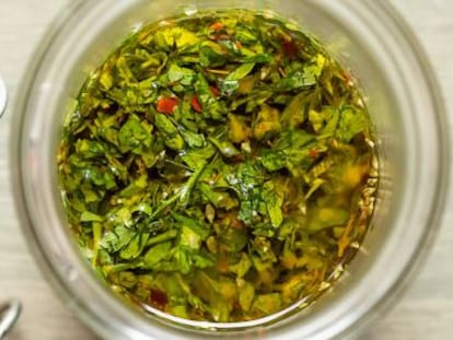 Salsa chimichurri argentina