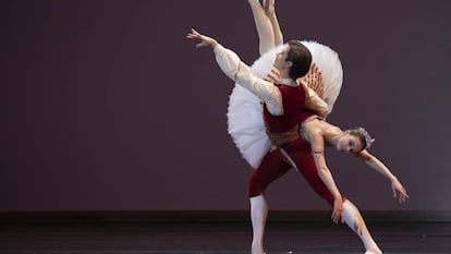 Artem Ovcharenko y Daria Khokhlova, en 'Coppélia'.