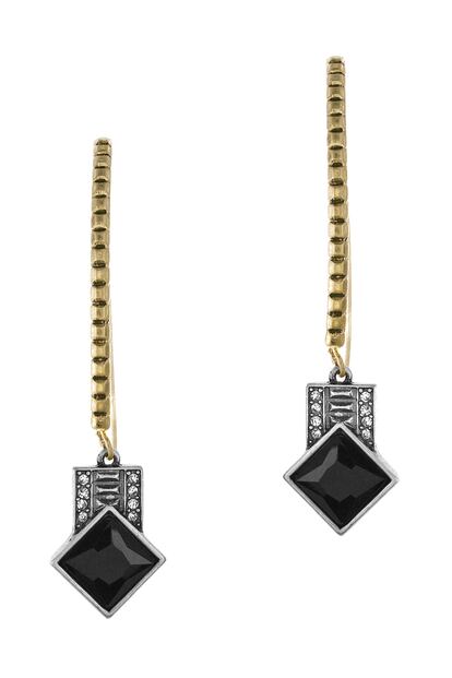 Pendientes con detalle de piedras de Rachel Roy (29 euros).