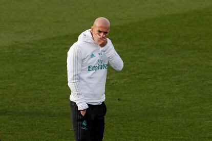 Zidane, en el entrenamiento de este s&aacute;bado.