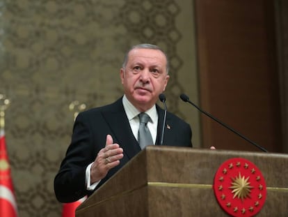 El presidente turco Recep Tayyip Erdogan habla durante un seminario en Ankara este jueves. 