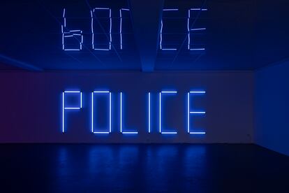 'Police' (2022), de Anne Lise Coste.