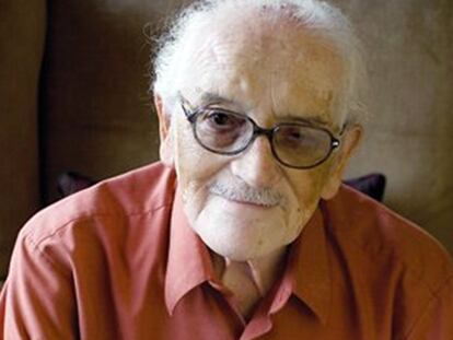 Luis Jaime Cisneros.
