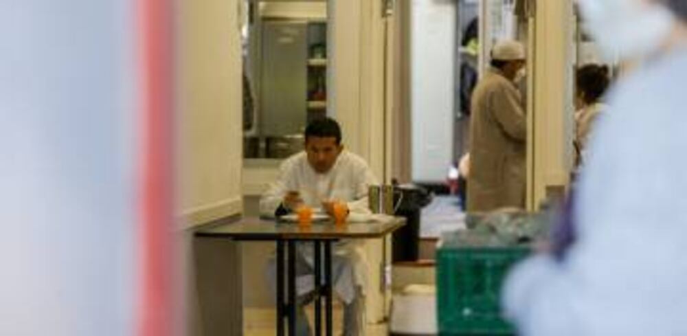 Madrid dará ayudas 'exprés' de hasta 300 euros a las familias ...