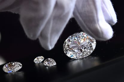 Una subasta de diamantes de Alrosa