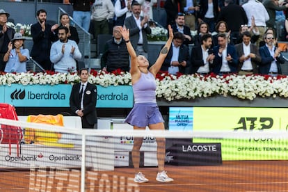 Sabalenka celebra su triunfo este sábado ante Gauff en la final del Masters de Madrid.