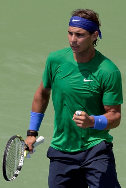 Nadal celebra un punto ante el francés Benneteau.