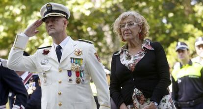 Francisco Caletrio con Manuela Carmena, el pasado 24 de junio.