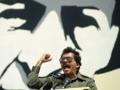 Daniel Ortega, presidente de Nicaragua, dando un discurso en 1984.