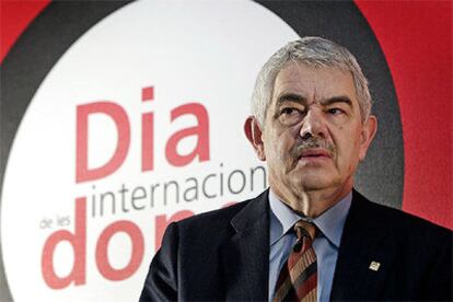 El presidente de la Generalitat, Pasqual Maragall, durante el acto celebrado con motivo del Dia de la Mujer.