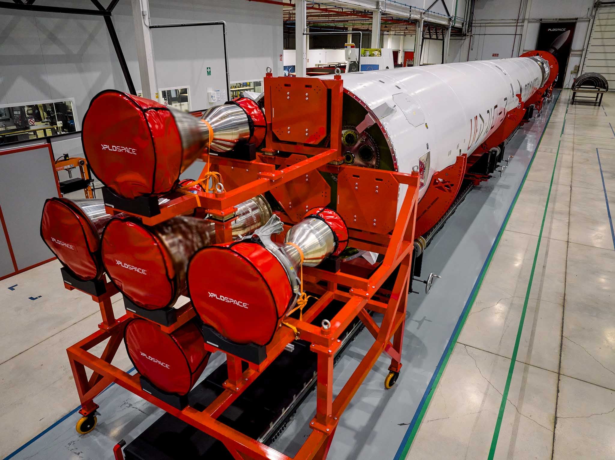 PLD Space firma un préstamo de 30 millones con el BEI para sus cohetes Miura