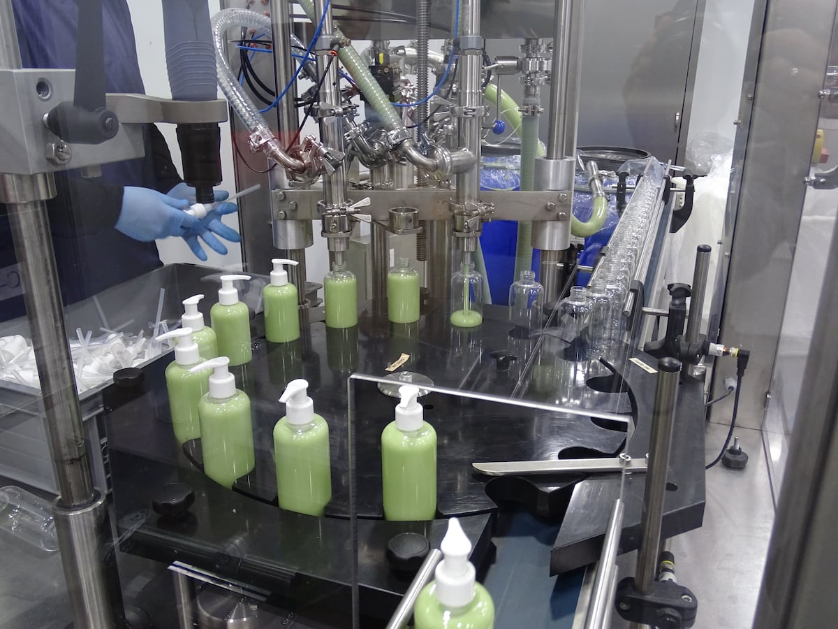 Vicorva, la cosmética fundada por un par de amigos con dos millones de pesetas