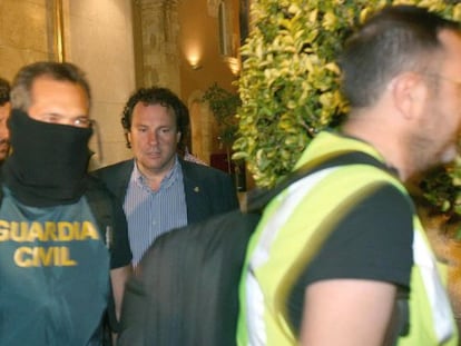 Daniel Masagué, exalcalde de Torredembarra, durante su detención.