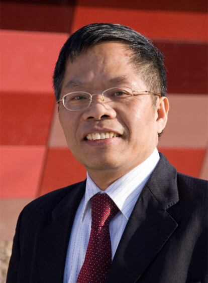 Shujie Yao.