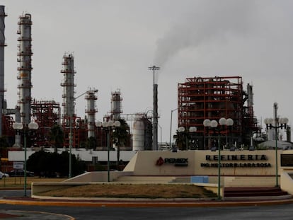 Refiner&iacute;a de Pemex en Cadereyta, Nuevo Leon