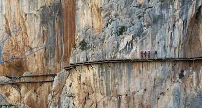 Visitantes en el Caminito del Rey.