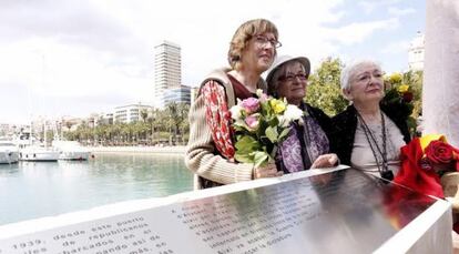 Laura Gass&oacute;, H&egrave;lia y Alicante Gonz&aacute;lez tres mujeres que consiguieron zarpar en el &uacute;ltimo barco al exilio