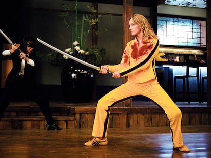 Uma Thurman, con las zapatillas en amarillo en 'Kill Bill'.