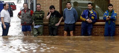 Inundaciones producidas en Villaviciosa, uno de los municipios más afectados en la comarca central de Asturias.