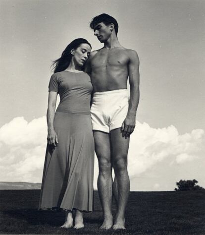 Bello retrato de Martha Graham y Eric Hawkings, de 1938.