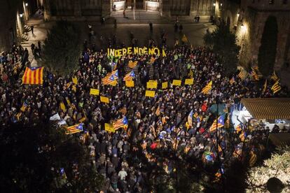 Concentració a la plaça de la catedral de Barcelona.