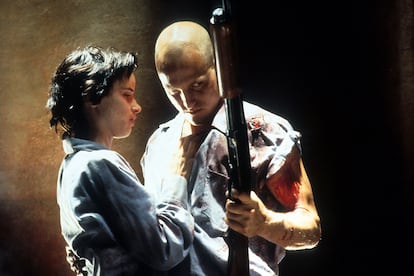 Woody Harrelson and Juliette Lewis in a scene from 'Natural Born Killers.'