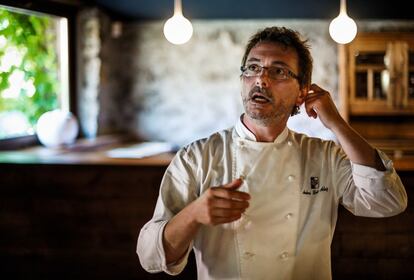 Andoni Aduriz en Mugaritz, su restaurante.