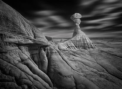 Fotografía de la serie ganadora del tercer premio en el International Landscape Photographer of the year. Bisti Wilderness Area, Nuevo México.